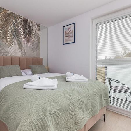 Apartament Swinoujscie Port By Renters Apartment Exterior photo